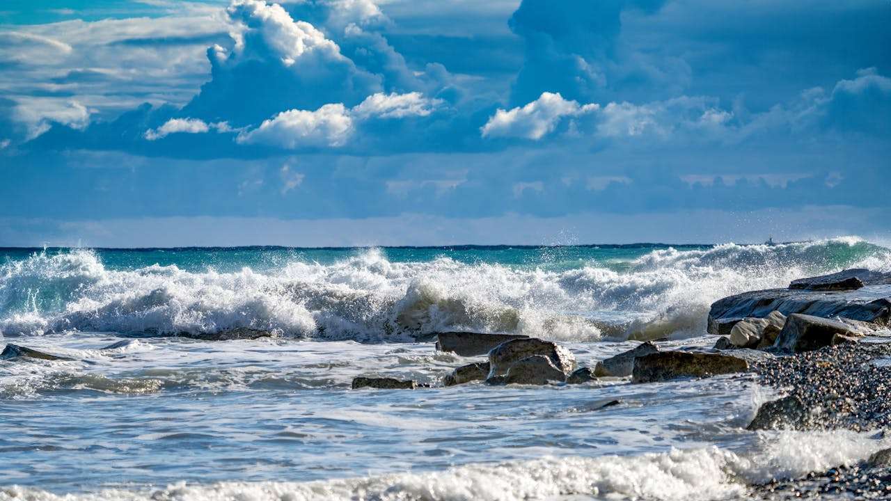 外贸人必备：10个高频英文邮件模板，轻松应对客户沟通