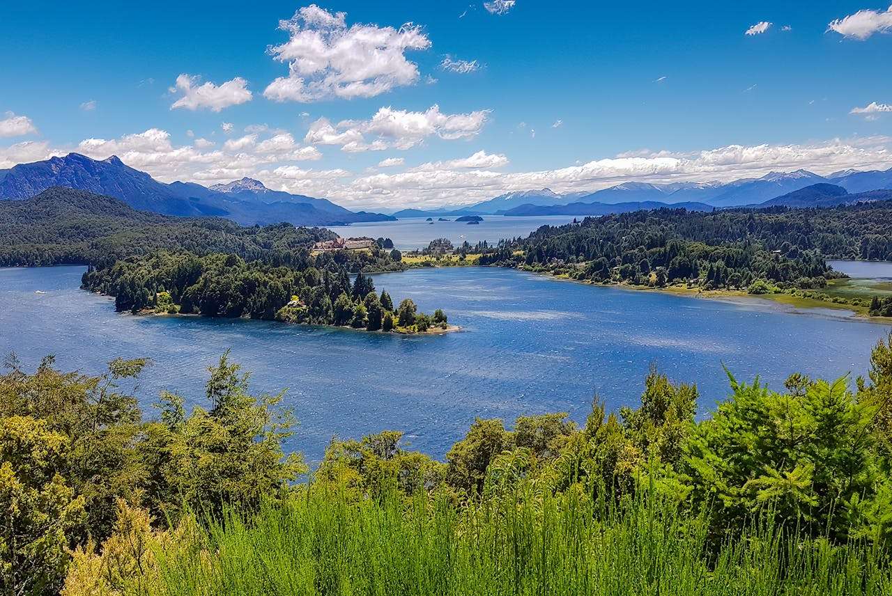 物流问题不再愁：10个英文物流沟通邮件模板，客户安心订单稳定