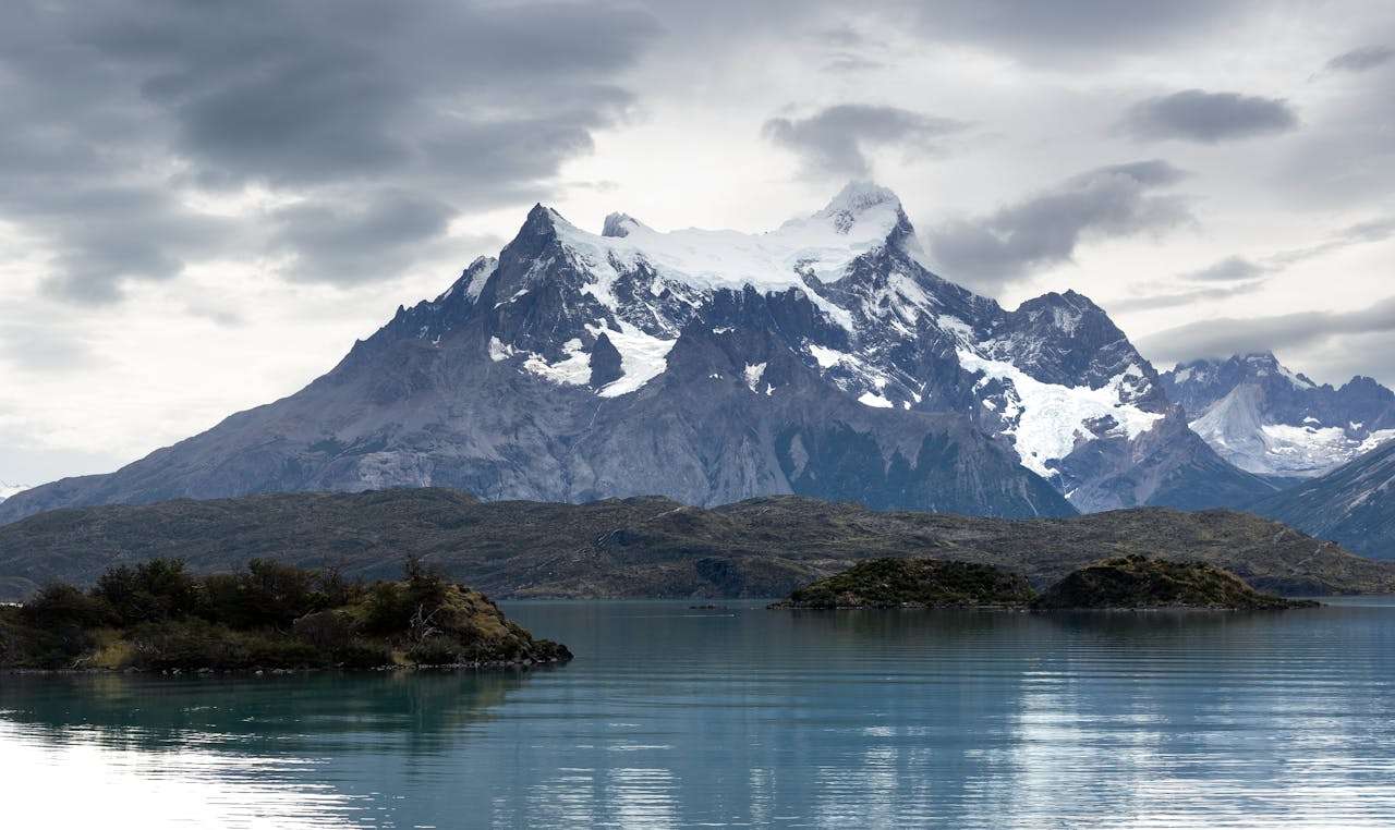 高效办公必备：6个常用英文会议邀请与沟通邮件模板