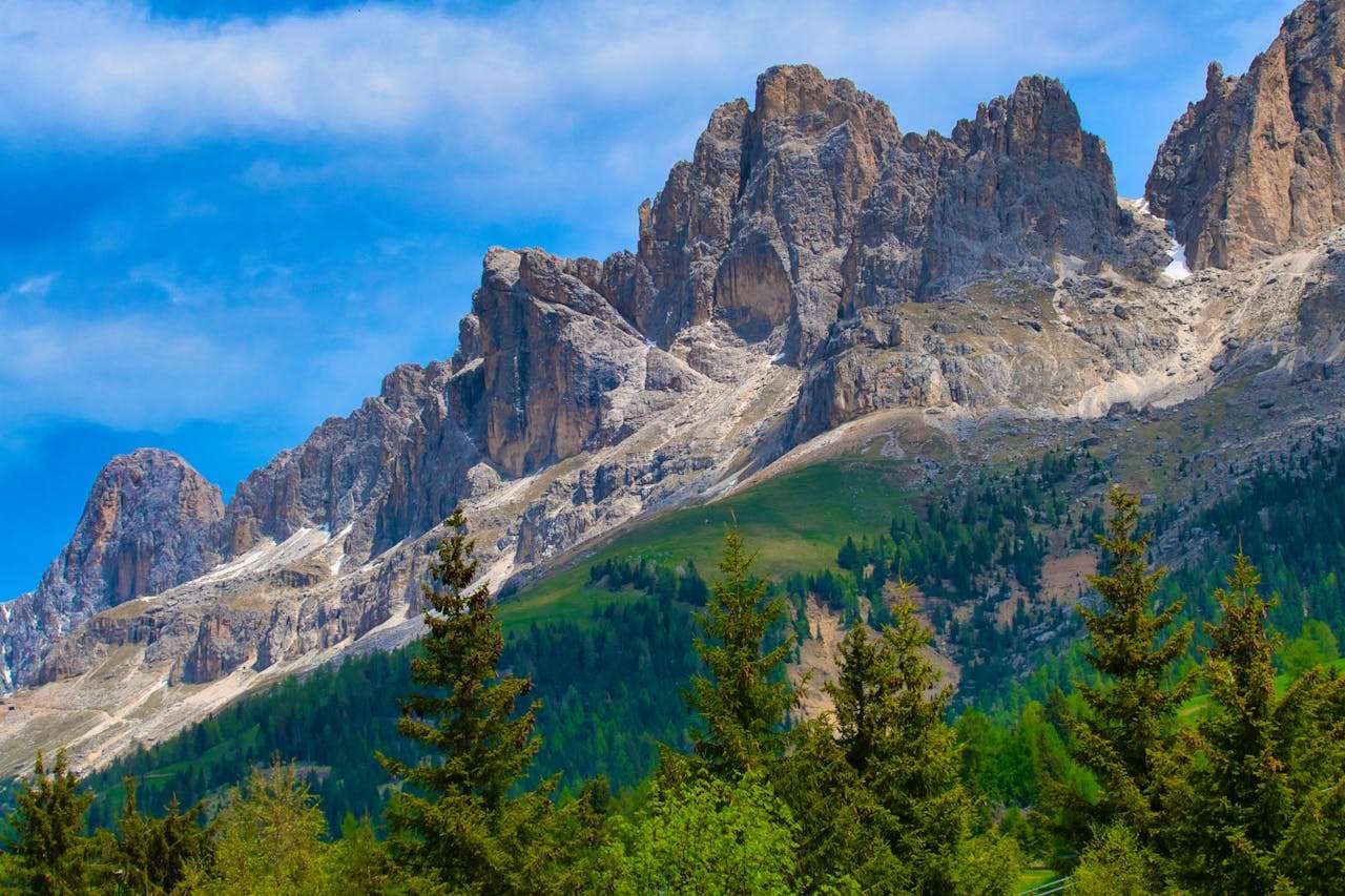 提升专业形象：7个英文会议邀约与跟进邮件模板