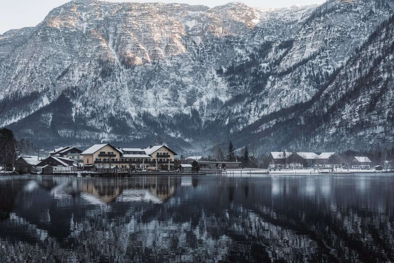 从海明威学情绪描写：5个高级英语词汇让你的写作更有深度