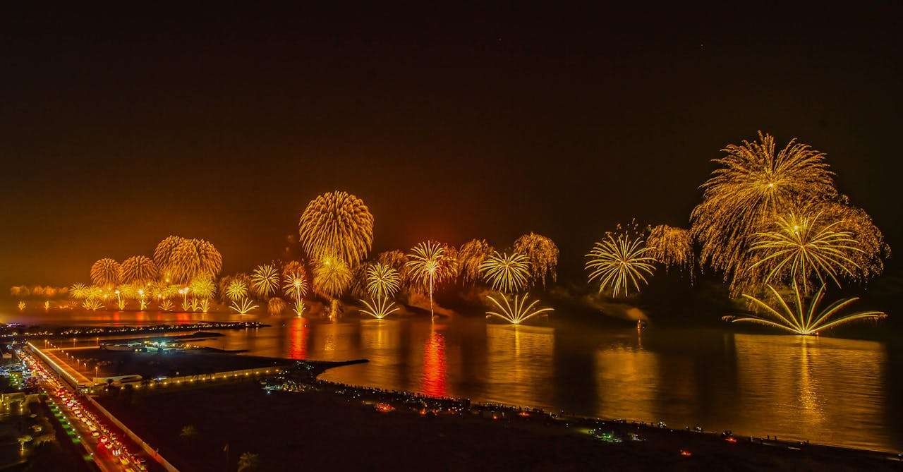 节日英语写作指南：我的春节英语作文5篇，轻松应对节日话题