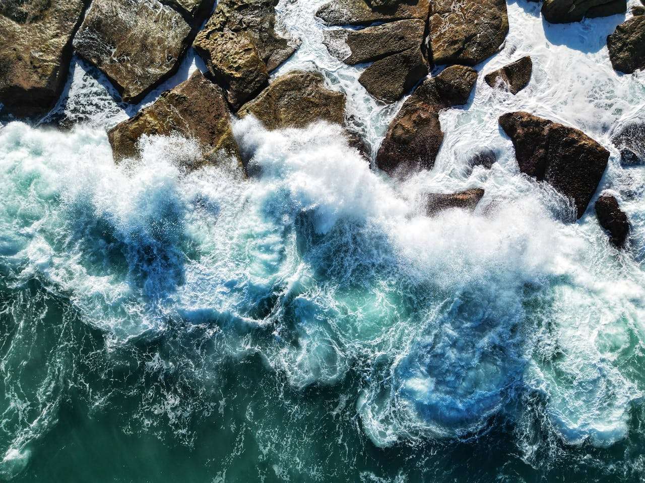 高效沟通利器：10个商务谈判英文邮件模板，助你赢得客户信任