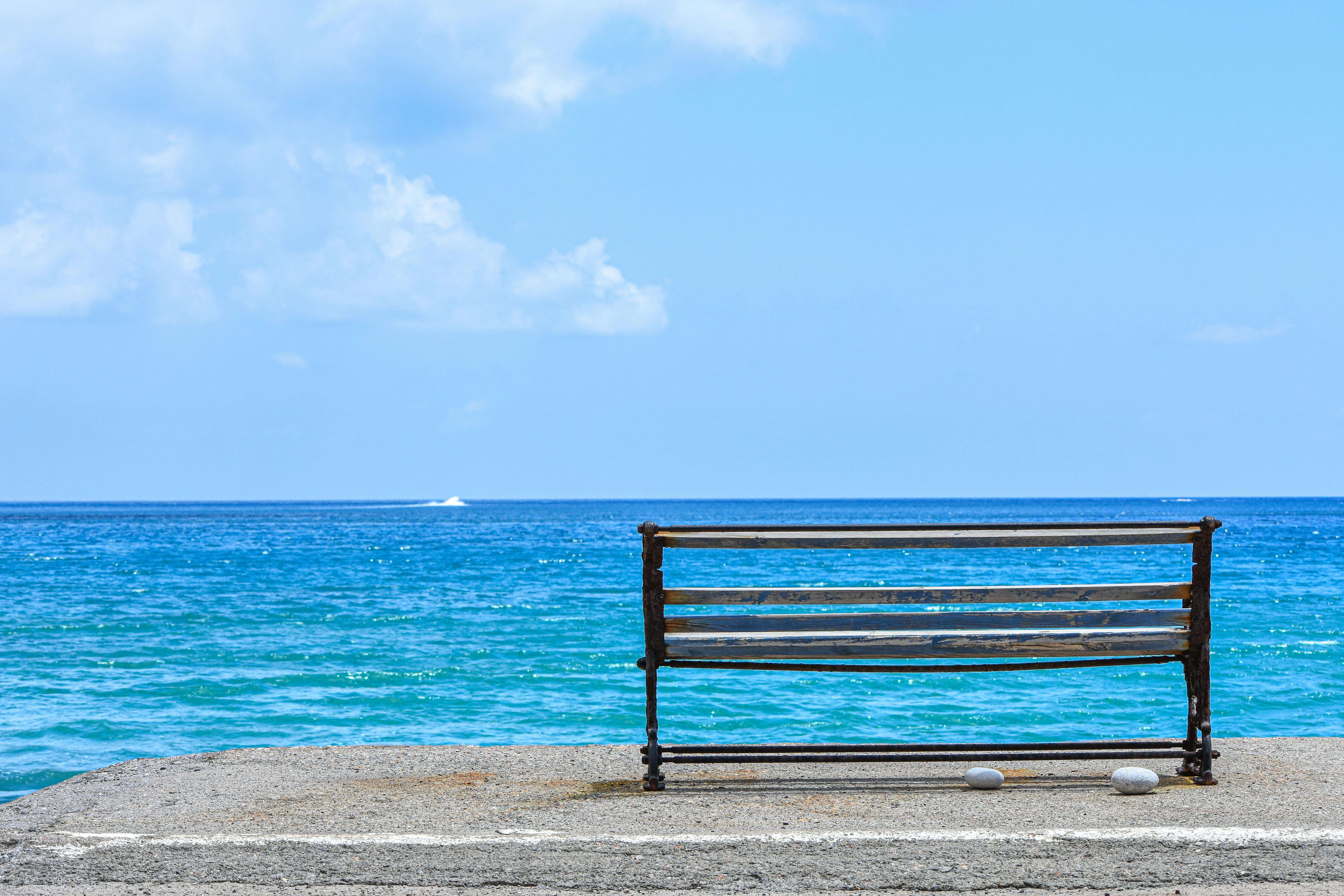 高效成交利器：9个外贸报价英文邮件模板（中英对照+重点解析）