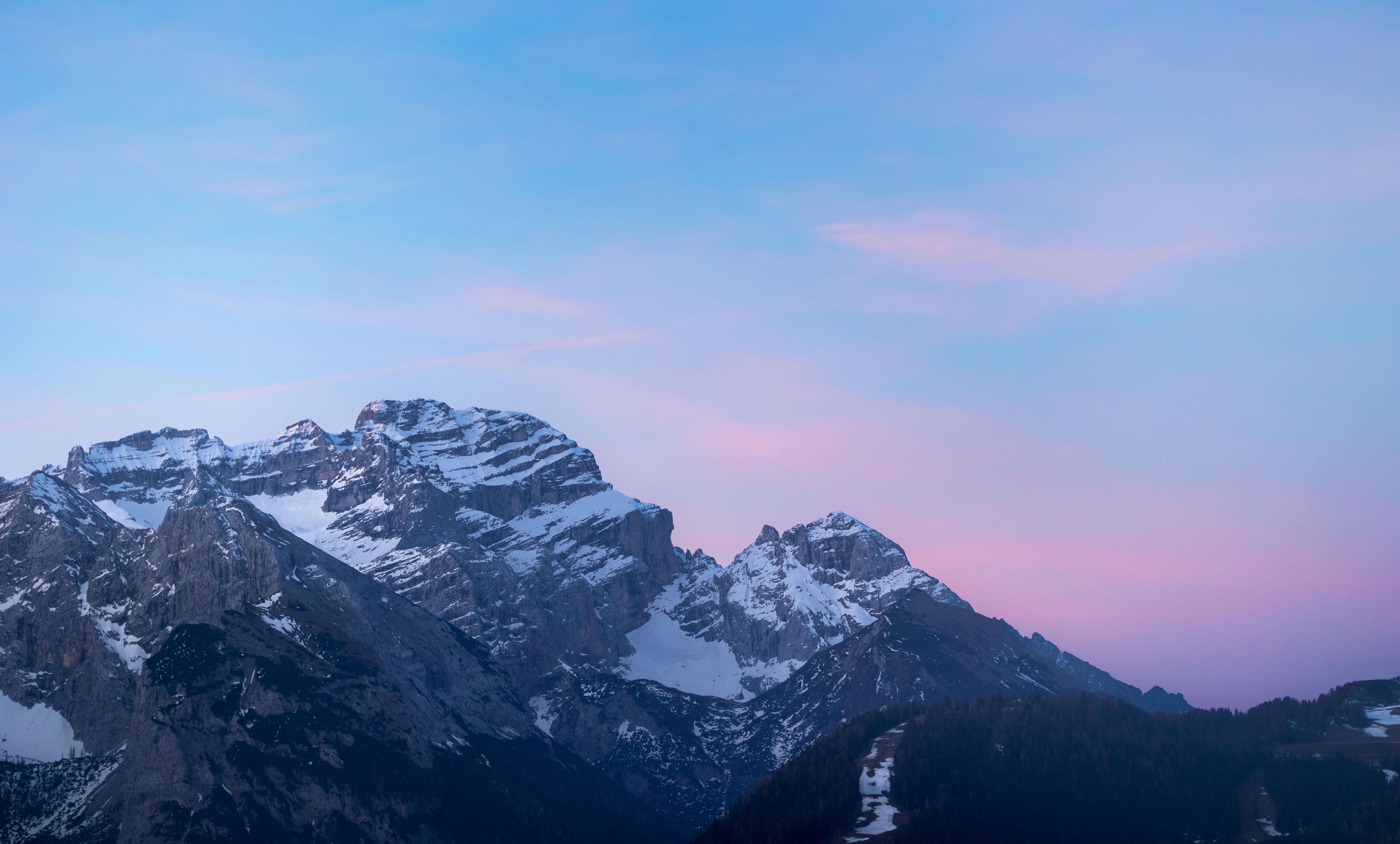 提升专业度：9个高情商英文邮件模板，赢得客户信任